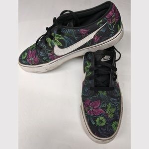 Nike floral